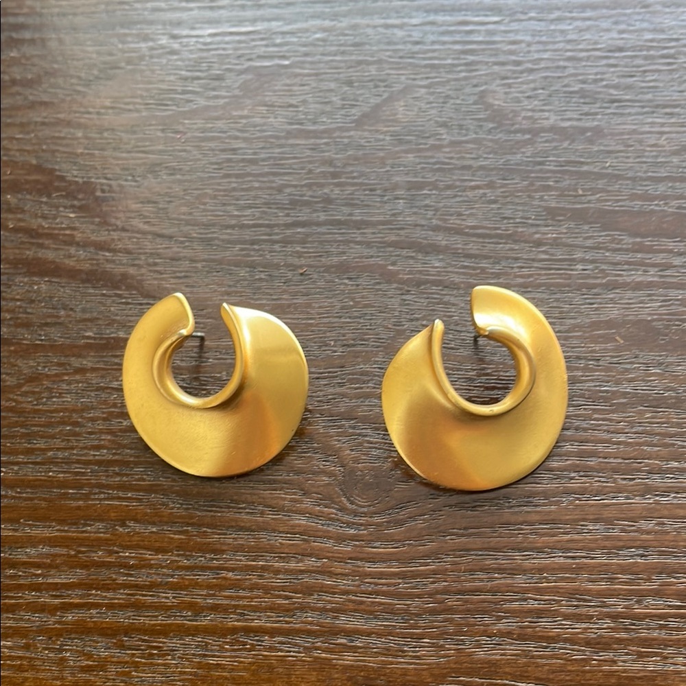 Art Deco Gold Swirl Earrings